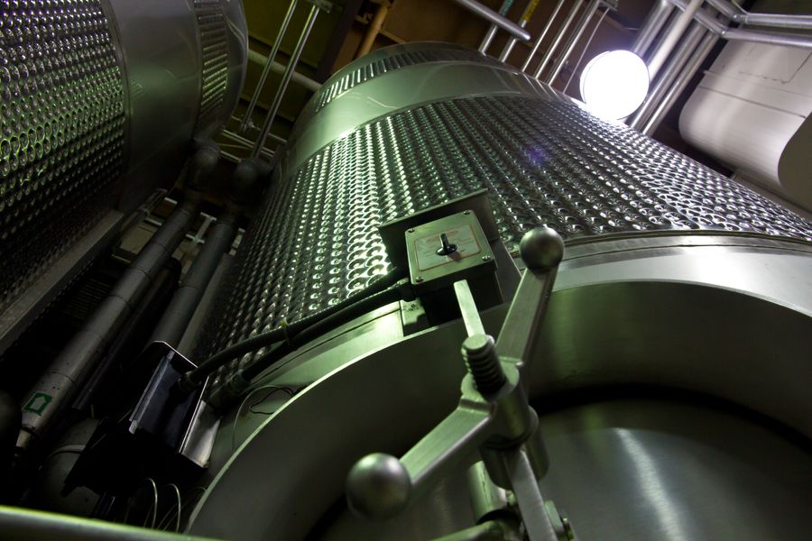 Large stainless steel industrial pressure vessel